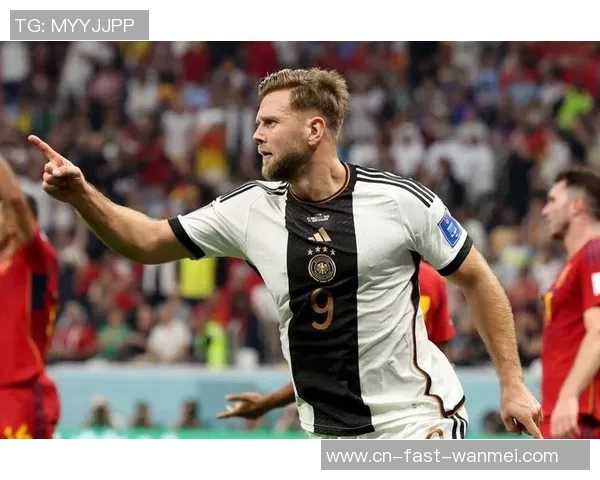 德国足球壁纸精选展现足球激情与团队精神的视觉盛宴 德国足球壁纸精选展现足球激情与团队精神的视觉盛宴